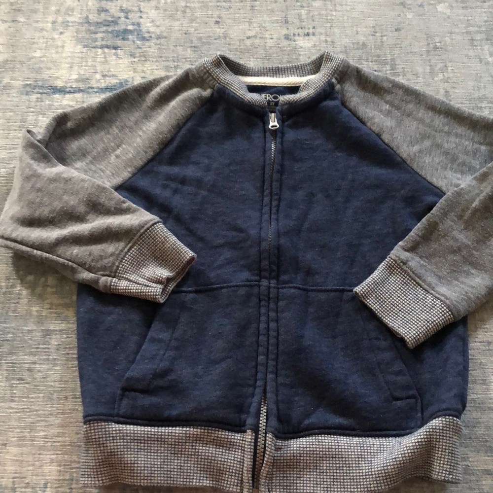 Boys zip up
